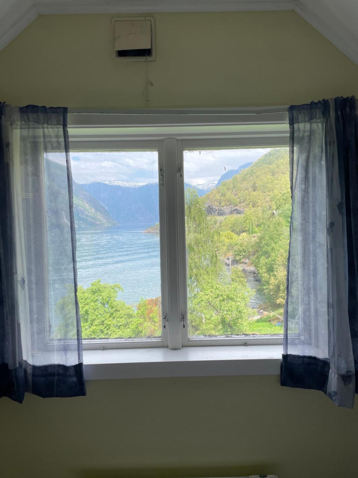 Aurland Feriehus 外观 照片